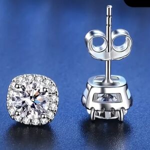 🔥🔹1ct GRA Cert’d Moissanite 925 Sterling Silver Earrings w/Cleaning Cloth 🔹🔥